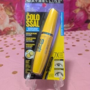 Maybelline Yellow Mascara